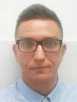 Попов Артем Сергеевич
